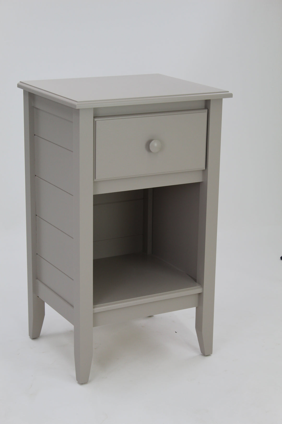 1-Drawer Nightstand with Small Mushroom Knob in Goose