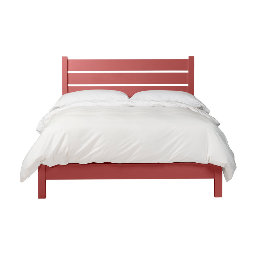 Queen Wyatt Platform Bed with Low Footboard in Adirondack
