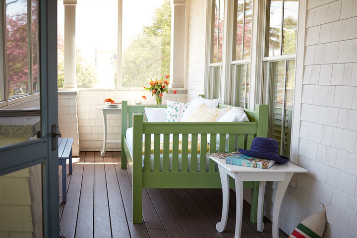 Caroline Daybed